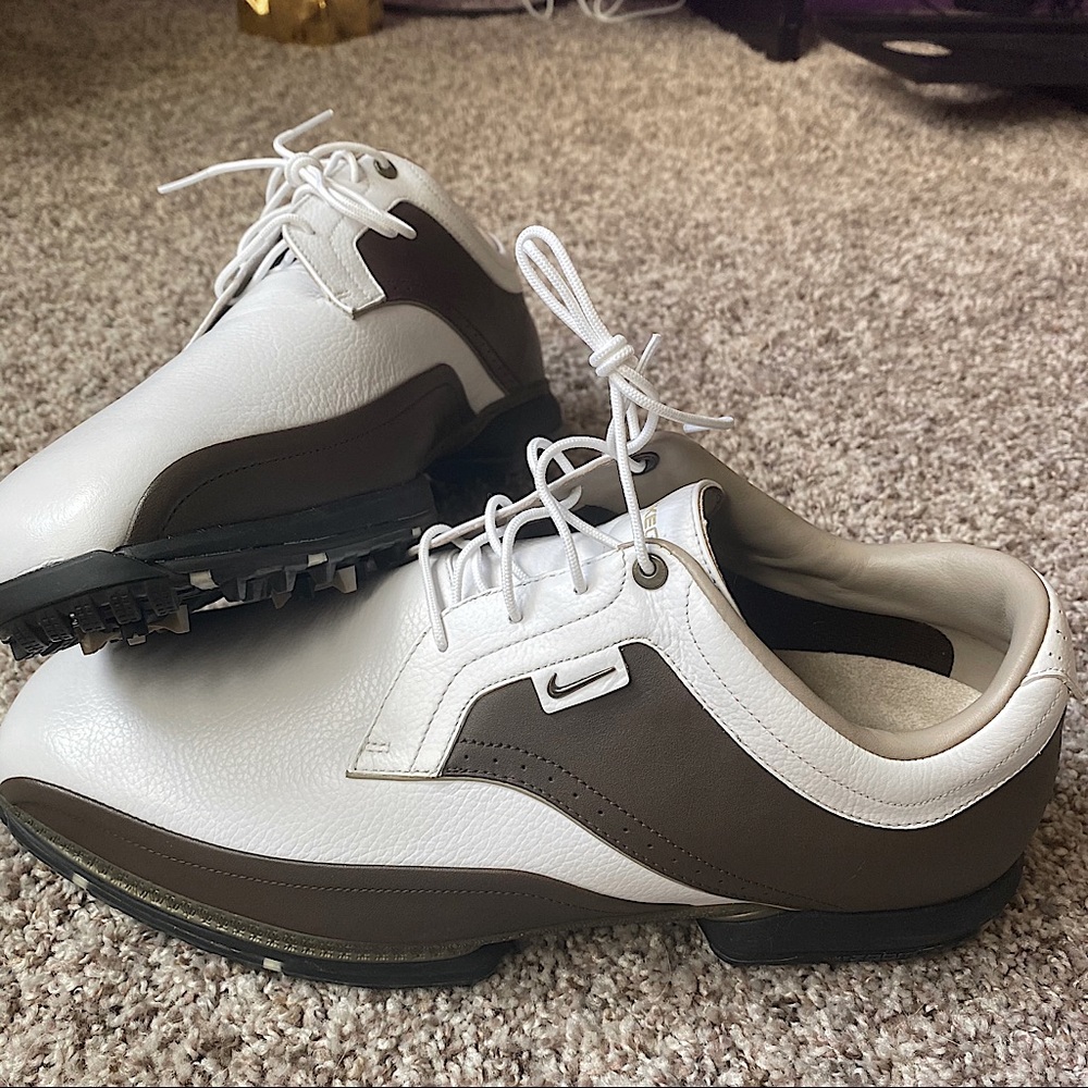 Nike Mens Golf Shoes Tour Premium Wide 11W NWB
